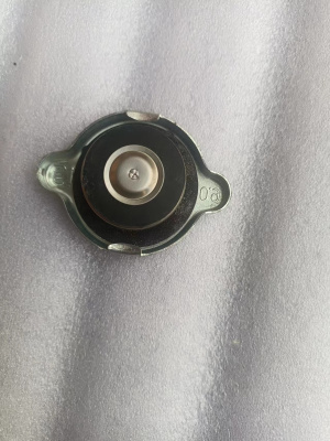 Крышка радиатора 4152858 HITACHI